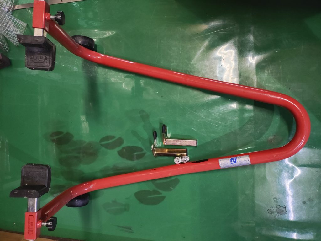 FG汎用メンテナンススタンド画像